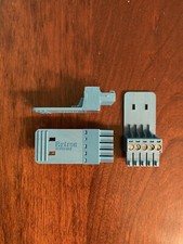 Lot of 6 Extron 5 Pin Phoenix Connector W/ Cable Rest - 10-703-12LF