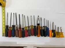 Shop Cleanout Lot Of 20 Used Screwdrivers Assorted Brands And Tips.