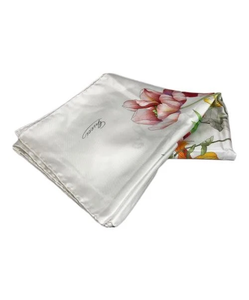 Foulard en soie élégant accessoire polyvalent confortable léger occasion