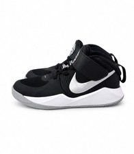 Nike Team Hustle D9 PS Black Metallic Silver Youth Size 11C Basketball Shoes