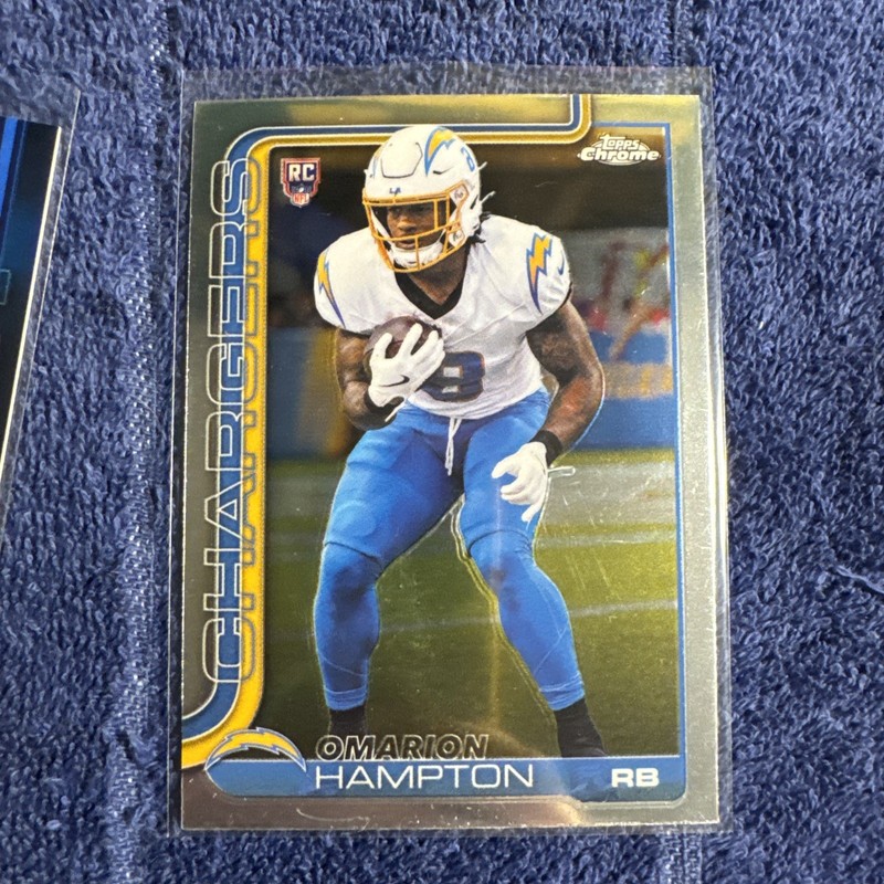 2025 TOPPS CHROME!!- (RC) Omarion Hampton #324 base - Chargers #324