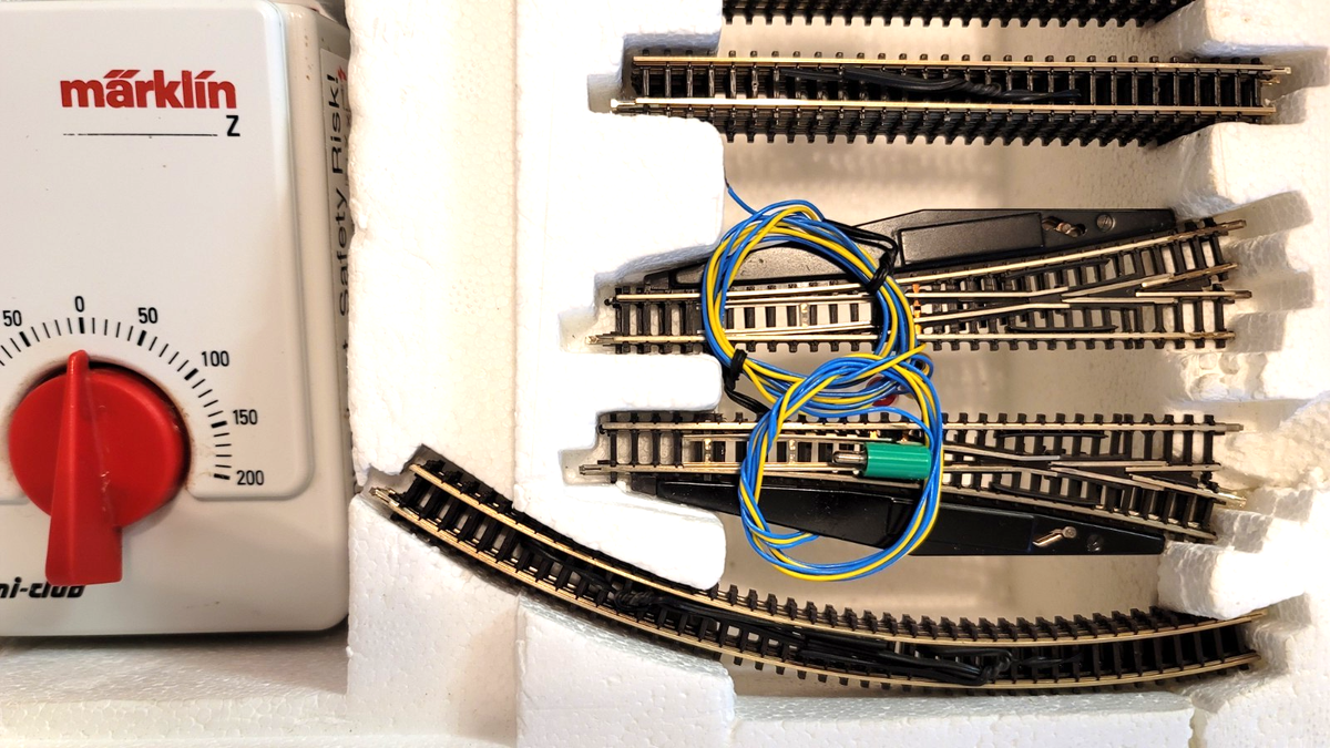 Z Marklin Mini-Club 81461 Burlington Route Freight Set (110v