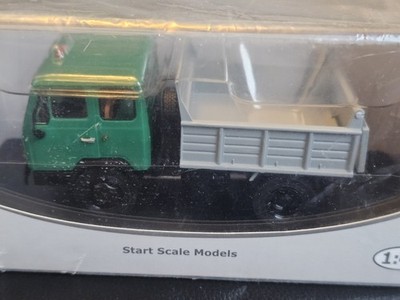 Model of The KAZ Car - MMZ - 4502 SSM Scale 1/43 New In Boxing USSR Soviet Union