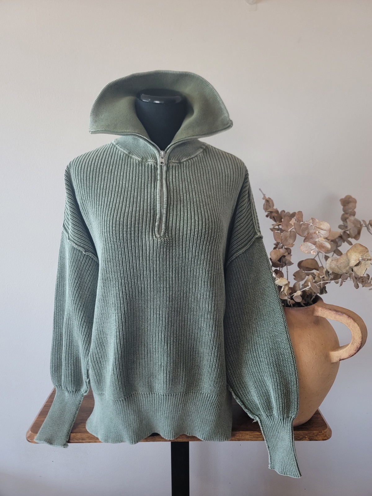 Aerie Beyond Quarter Zip Sweater in 