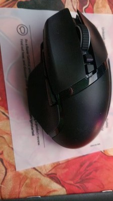 Razer Basilisk Ultimate Kabellos Optisch Gaming-Maus - Schwarz mit Chroma RGB...