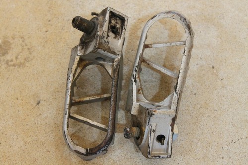 Kawasaki KX100 1998-2019 orillas fabricante de equipos originales orillas para pies con resortes izquierdo derecho 2649 A10 - Imagen 5 de 7