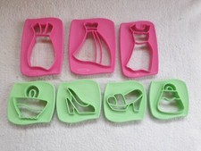 2009 Hasbro Easy Bake Oven Trendy Tastes 7 Cookie Cutters Dresses Shoes Purses