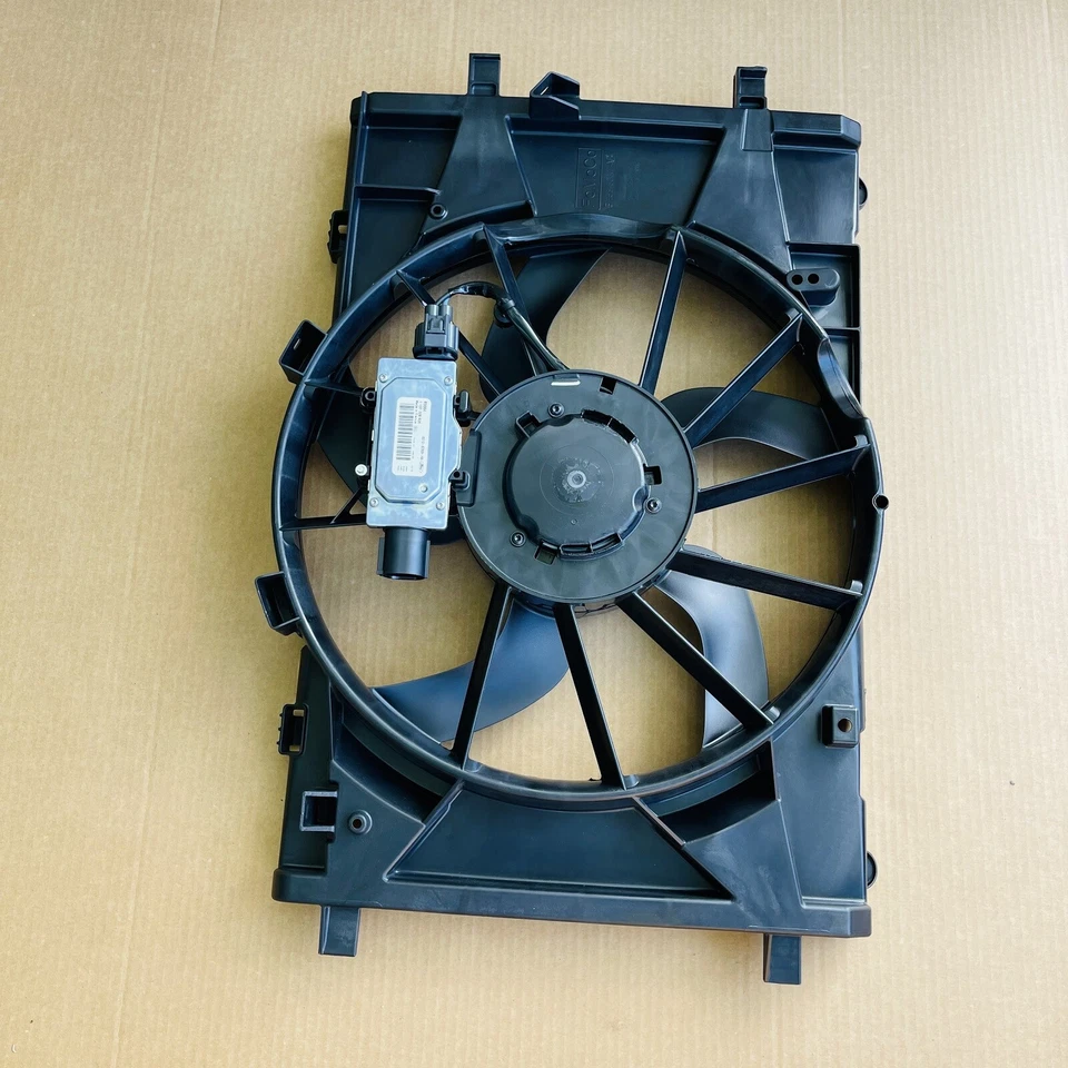 Conjunto de ventilador de refrigeración del radiador Ford Motorcraft OE para Ford Fusion Mercury Lincoln Foto 2 de 4