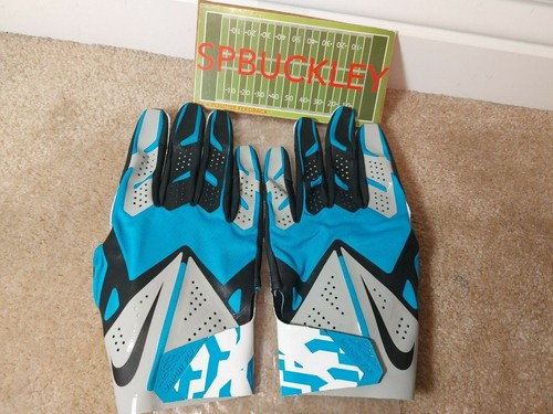 carolina panthers gloves nike