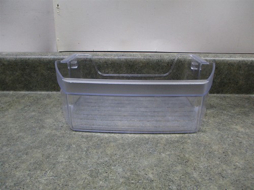 GE REFRIGERATOR DOOR BIN PART # WR71X38291