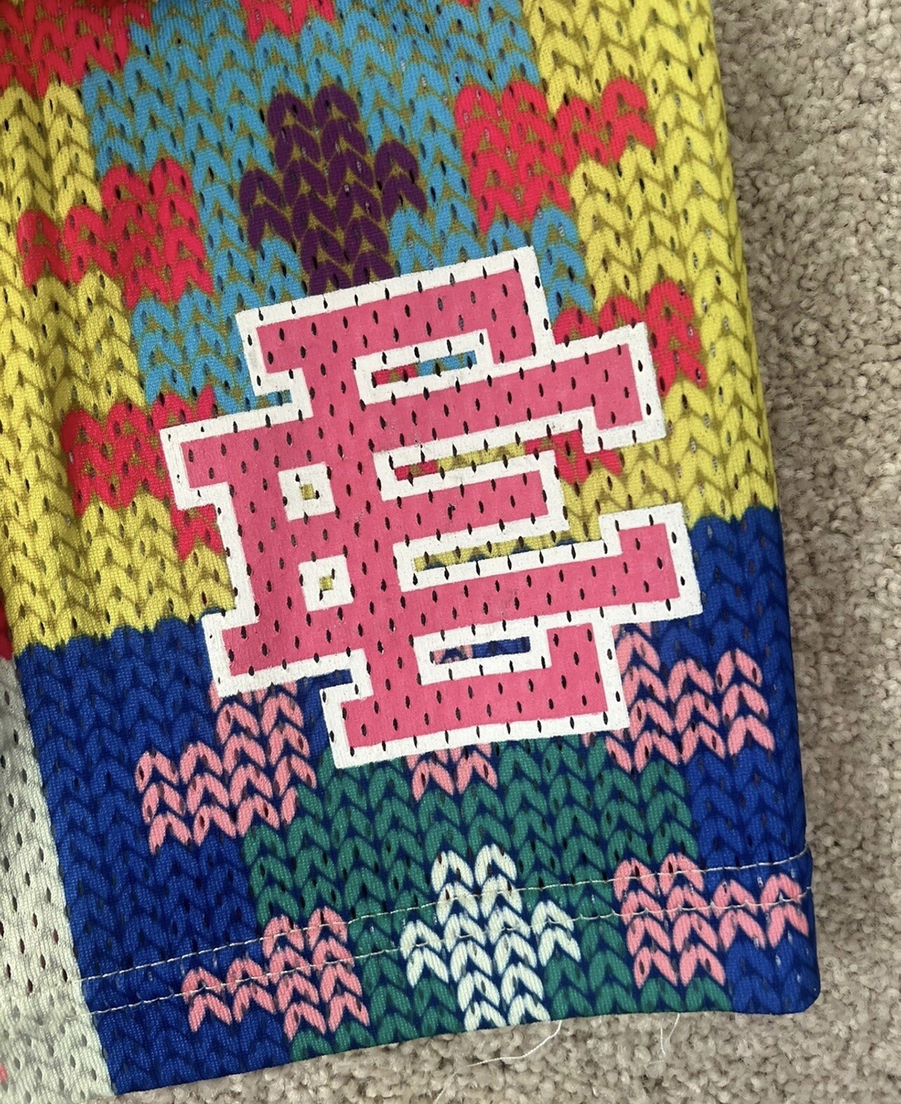 EE ERIC EMANUEL BASIC SHORT CROCHET SIZE SMALL - image 4