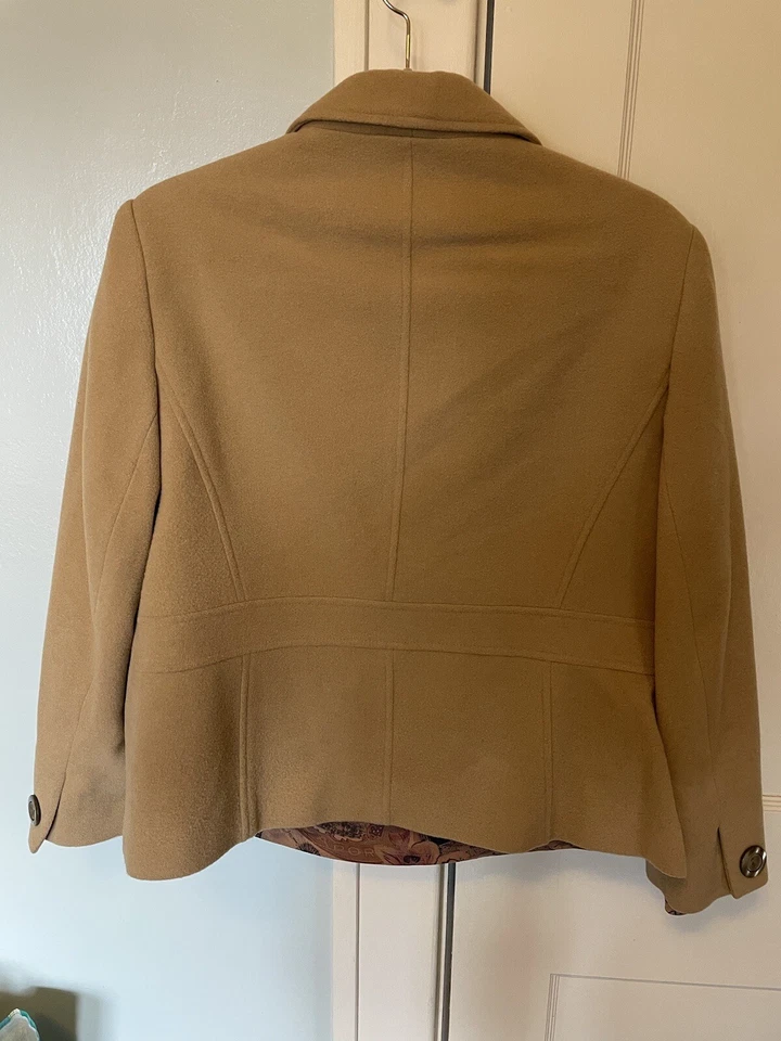 Tribal Button Blazer Jacket brown sz 12 petite with matching shirt - Image 2 of 4