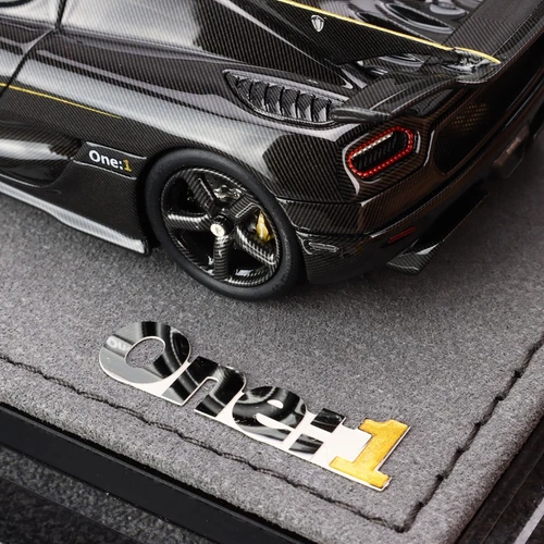 GRYNING 1:43 Koenigsegg One:1 Carbon/Golden Diecast Model Car Collection GE004B - Picture 5 of 14
