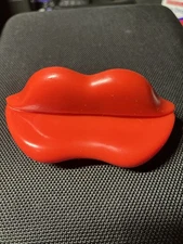 Zuru Mini Brands Home LUXURY LIPS SOFA