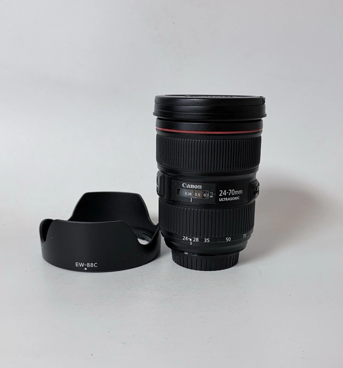 Canon EF 24-70mm f/2.8L II USM 【限定値下げ】 Amazon.com : Canon EF 24-70mm f/2.8L II USM Standard Zoom Lens