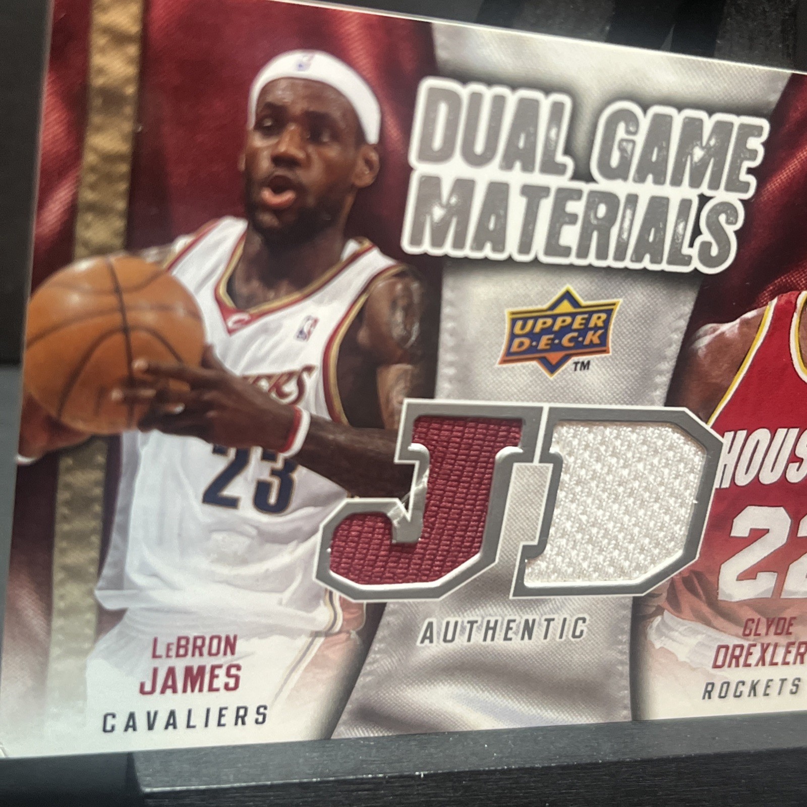 MINT 2009-10 UPPER DECK DUAL GAME LEBRON JAMES CLYDE DREXLER #DG-JD JERSEY view 3