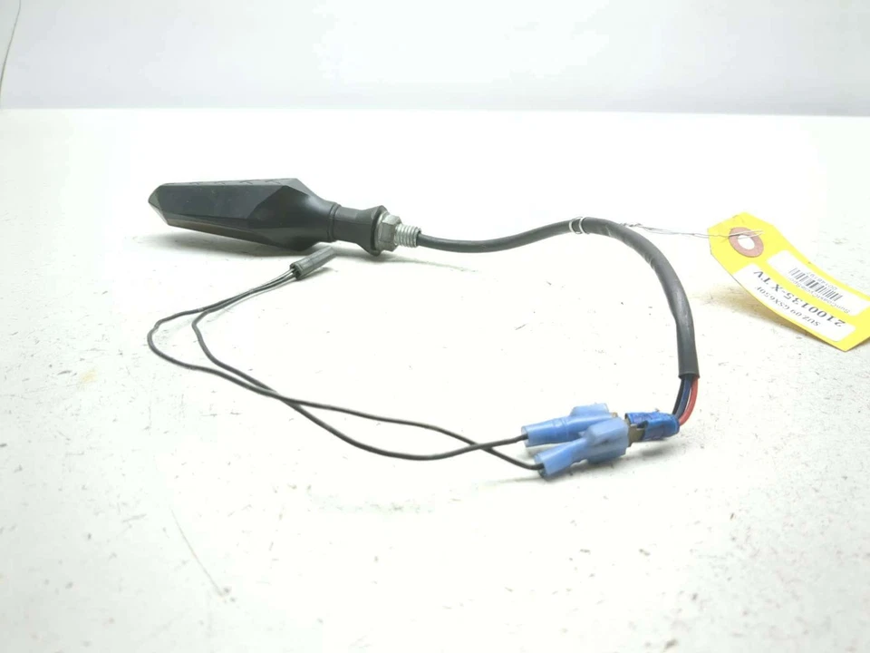 Задний правый указатель поворота мигалка для Suzuki Katana 650 GSX650F 08–15 годов выпуска - Изображение 3 из 4