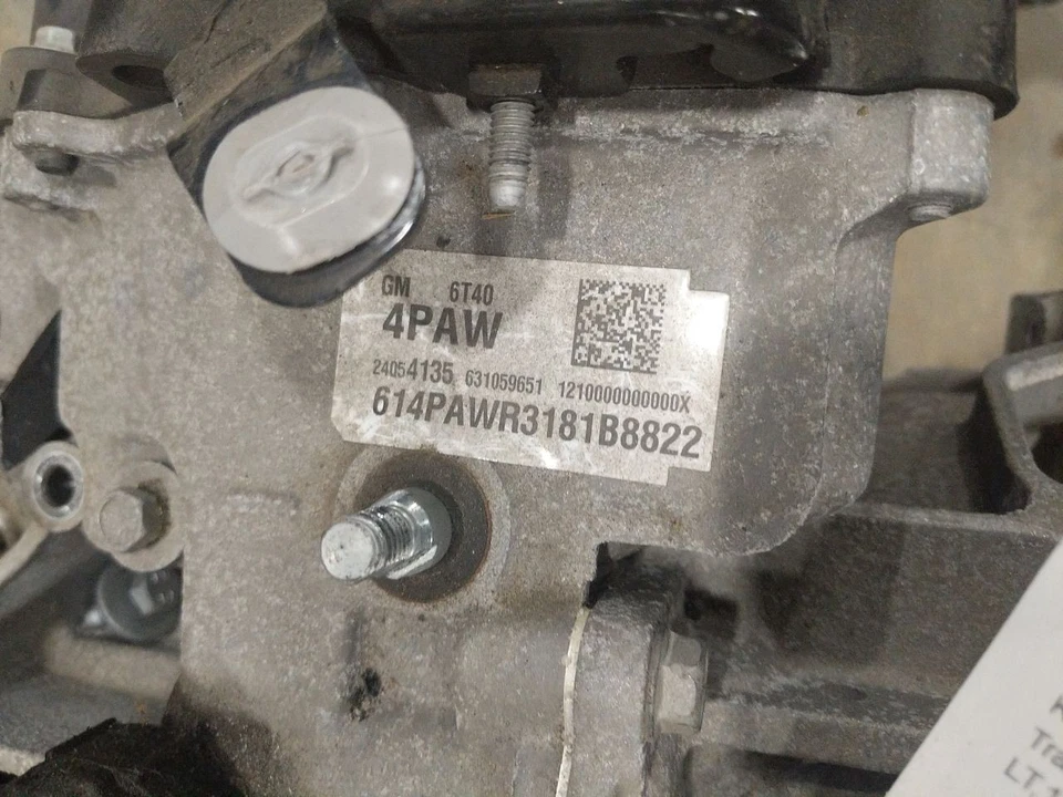 Transmissão automática 2024-25 Chevrolet Trax 6 velocidades 24054135 24049030 3050207 - Imagem 3 de 4