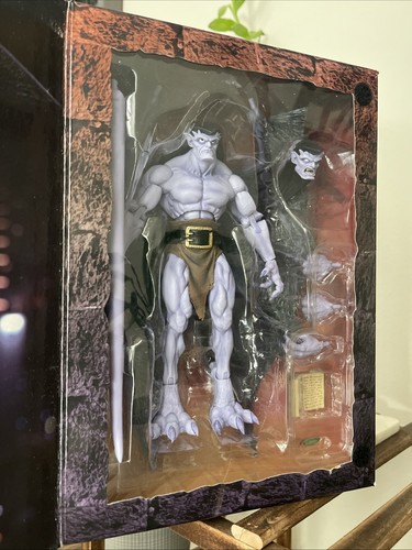 NECA Gargoyles - Goliath (SEE DETAILS) 7" Ultimate Action Figure Disney NEW - Picture 7 of 10