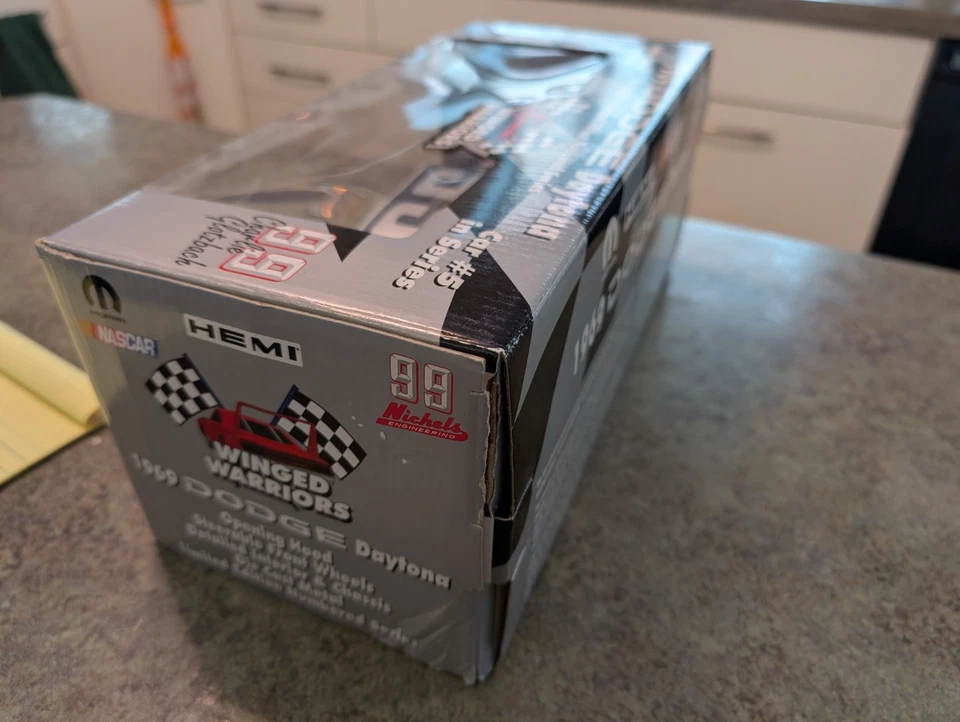 Winged Warriors 1969 Dodge Daytona 1:18 Ltd Ed Charlie Glotzbach #99 NASCAR Mint - Image 3 of 4