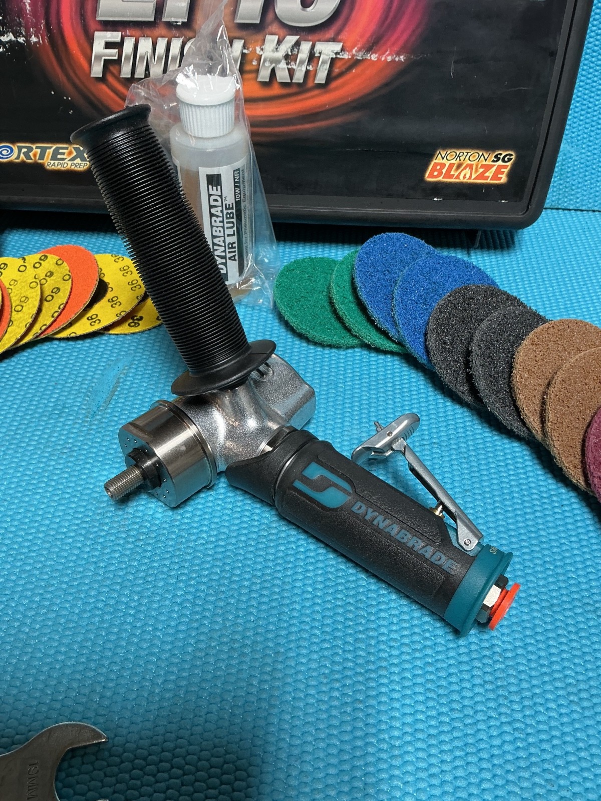 Dynabrade 48420, 3" Dia. Epic Finish Kit. 15000 RPM.