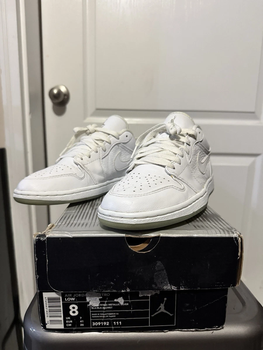 Las mejores ofertas en Jordan 1 Retro Low White Metallic Silver | eBay