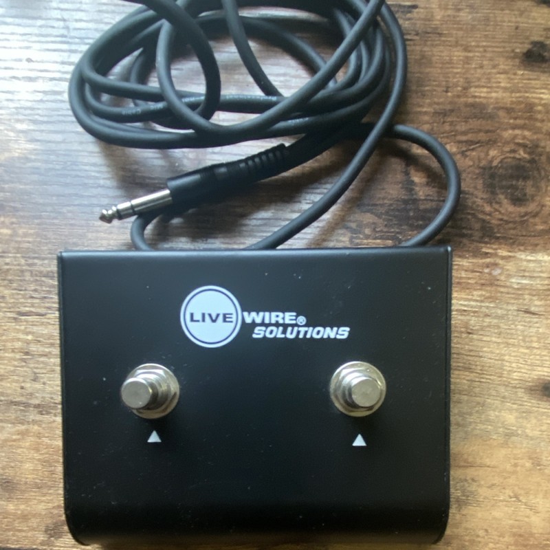 Live Wire Solutions LFS22 Dual Latching Footswitch MPN LFS22