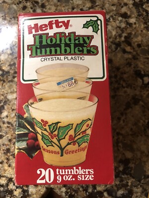 Vintage 1981 Hefty  Christmas Holiday Tumblers in Original Box 18 count #2