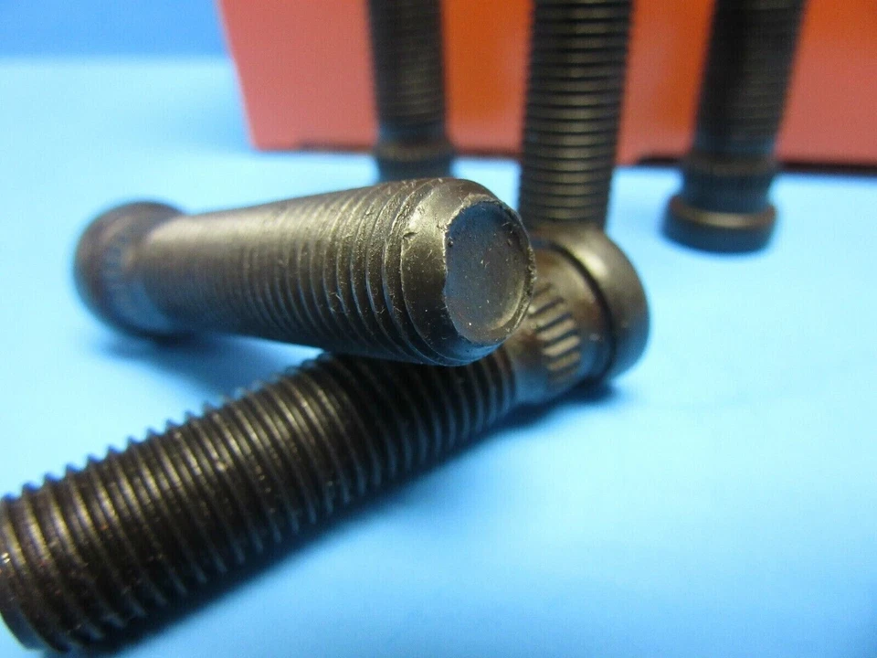 Parafuso prisioneiro de 10 rodas substitui Chevrolet OEM # 6102591 Camero Corvette - Imagem 2 de 4