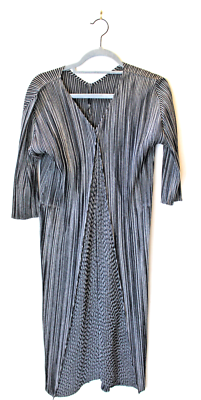 ISSEY MIYAKE PLEATS PLEASE Vintage Midi Dress 3 Black Chevron V Neck 3/4  Sleeve | eBay