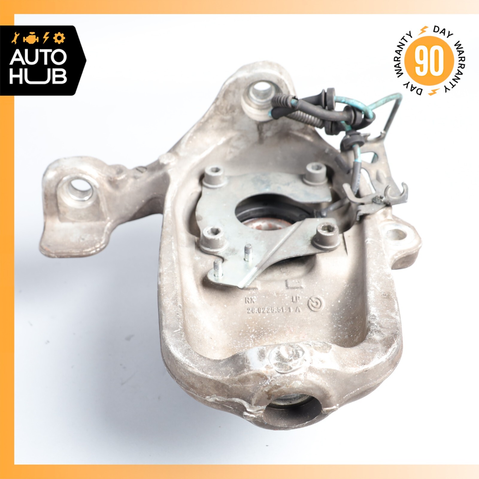 11-19 Maserati GranTurismo S M145 Front Right Side Spindle Knuckle Hub OEM