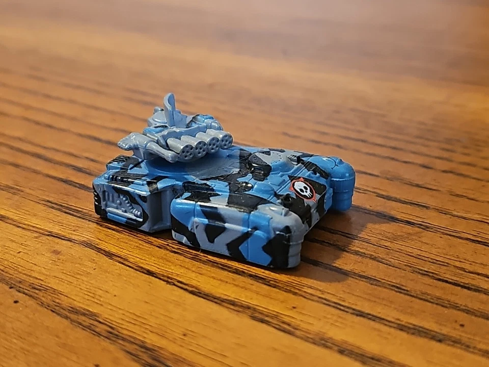 Micro Machines Galaxy Voyagers V-44 Devestator Military Tank Army Vehicle Blue - Image 2 of 4