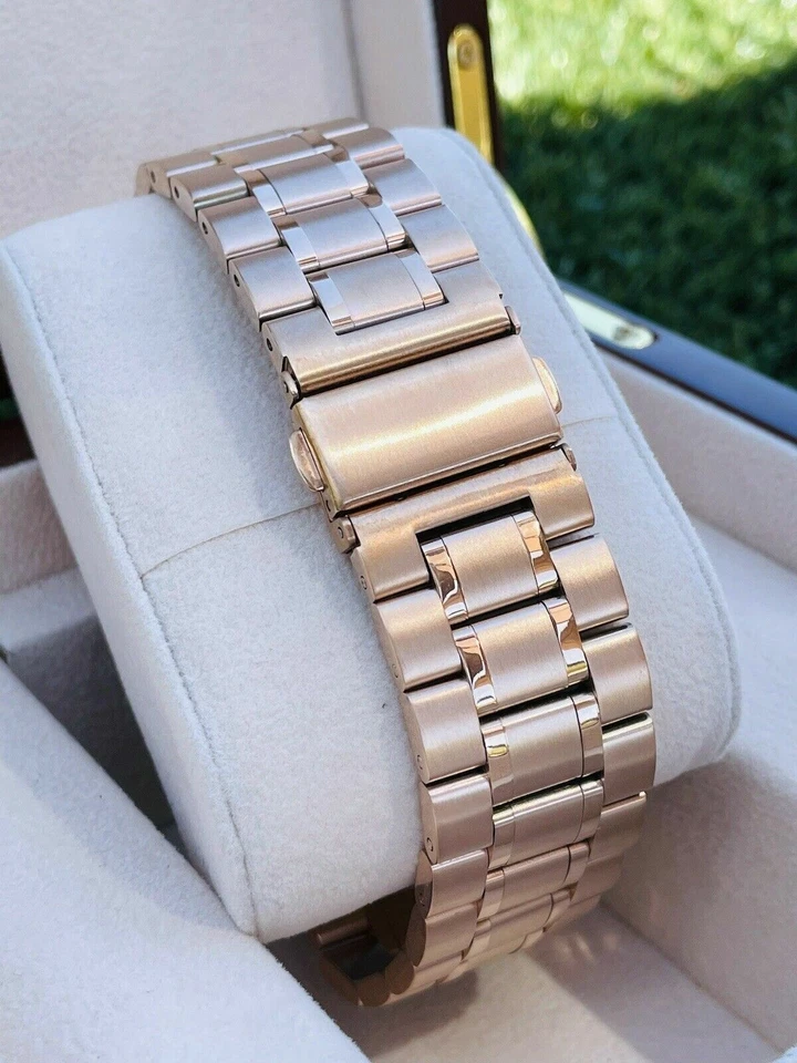 Custom 24K Rose Gold 44MM Apple Watch SERIES 4 Stainless Steel Rose Gold Link Ba - Image 2 of 4