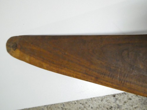 EARLY AUSTRALIAN ABORIGINAL WOODEN CHIP CARVED DIAMOND CUT HUNTING BOOMERANG - Picture 13 of 16