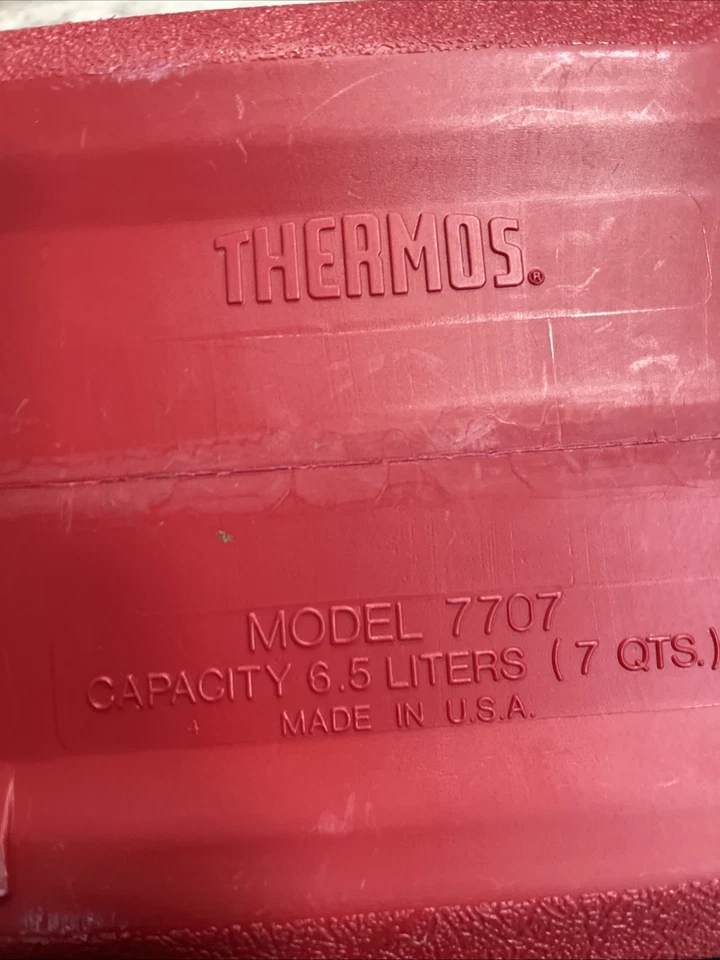 Termo rojo vintage 7 cuartos Lil Cool fecha enfriador personal cofre de hielo puerta trasera Foto 4 de 4