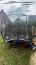Garden Trampoline with a diameter of 305 cm,very good condition