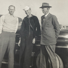 1940s Handsome US Navy Sailor Men Guys Cars Military Original Real Photo P21n25