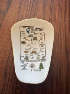 Utah State Map Porcelain Souvenir Spoon Rest s-368 Japan ?