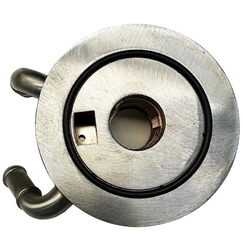 Enfriador de aceite para 96-02 Toyota 4Runner 95-04 Tacoma 96-98 T100 3,4 A/T 15710-62050 Foto 2 de 3