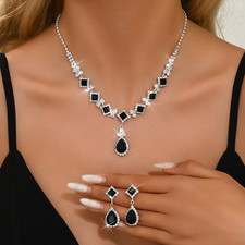 3 Pieces Women's Crystal Droplet Necklace & Earrings set