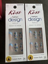 2x~Kiss Design Ready To Wear Glue Nails~Medium~Round~Blue Flowers~New