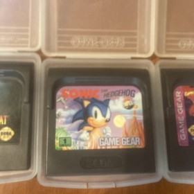 sega game gear games lot: Mortal Combat 2, Arcade Classics, Sonic, X-Men