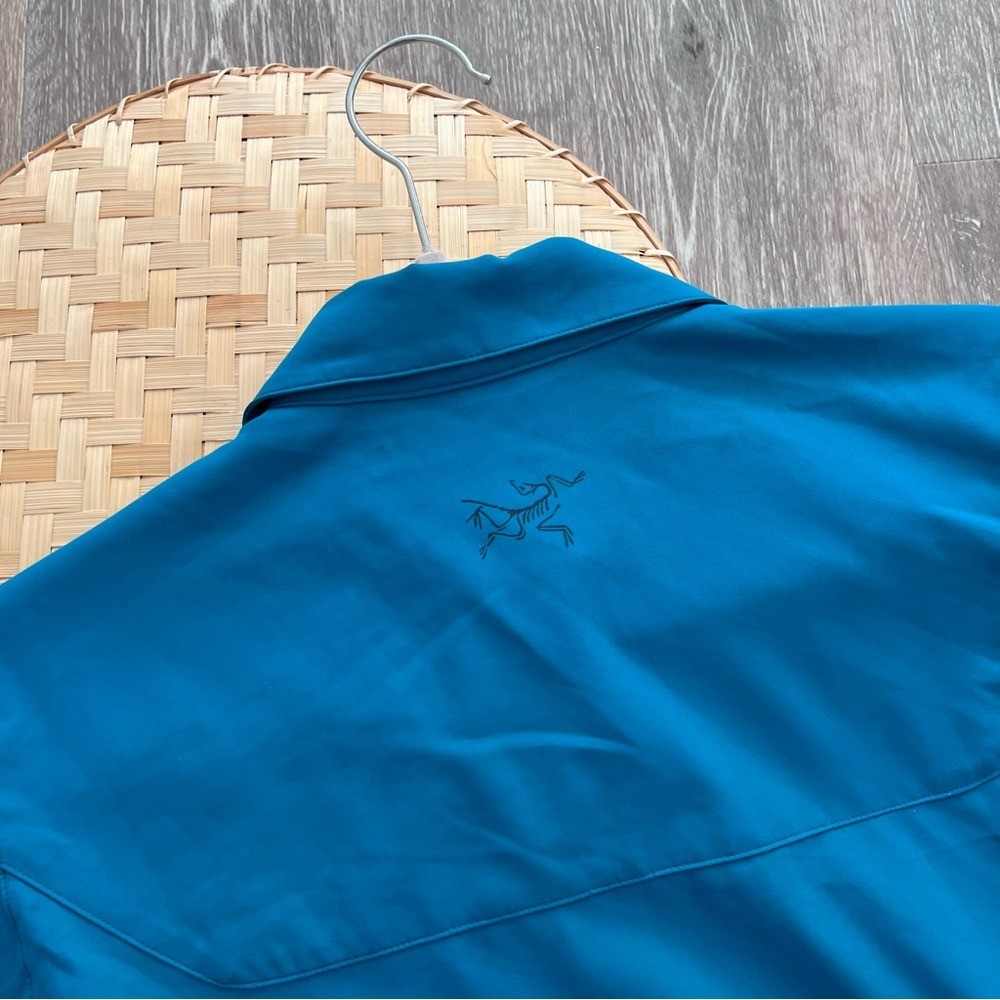 Arc'teryx women's button down shirt womens size L thumbnail 9