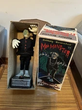 Mod Monster Blushing Frankenstein battery operated Tin Toy w/orig box, Works!