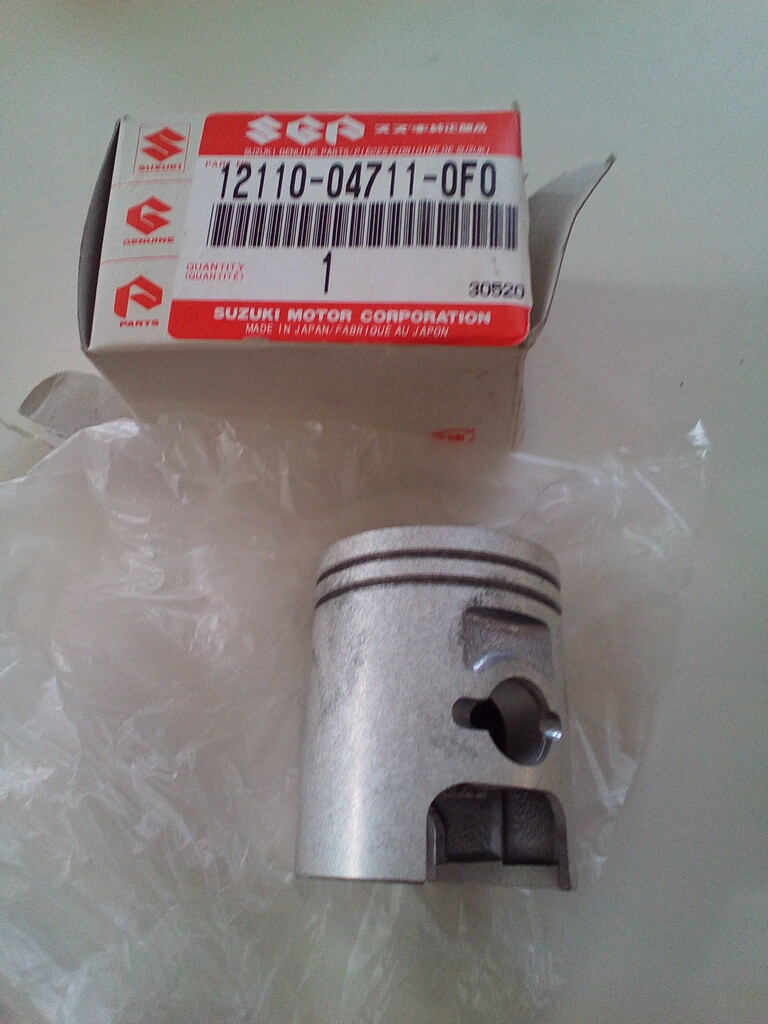 Piston nu Suzuki 50 Katana 1997 2004 cylindre origine 2T scooter moteur 50cc standard
