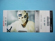 2010/11 VANCOUVER CANUCKS SAN JOSE SHARKS GAME 2 HOCKEY TICKET STUB GARY SMITH