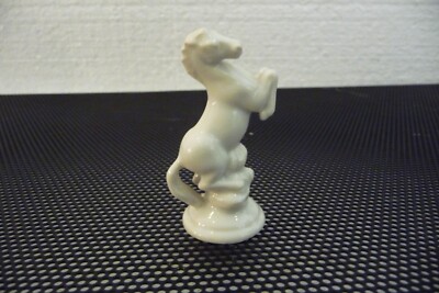 Augarten Wien aufsteigendes PFERD Porzellan 6cm Porzellanfigur, 725/291