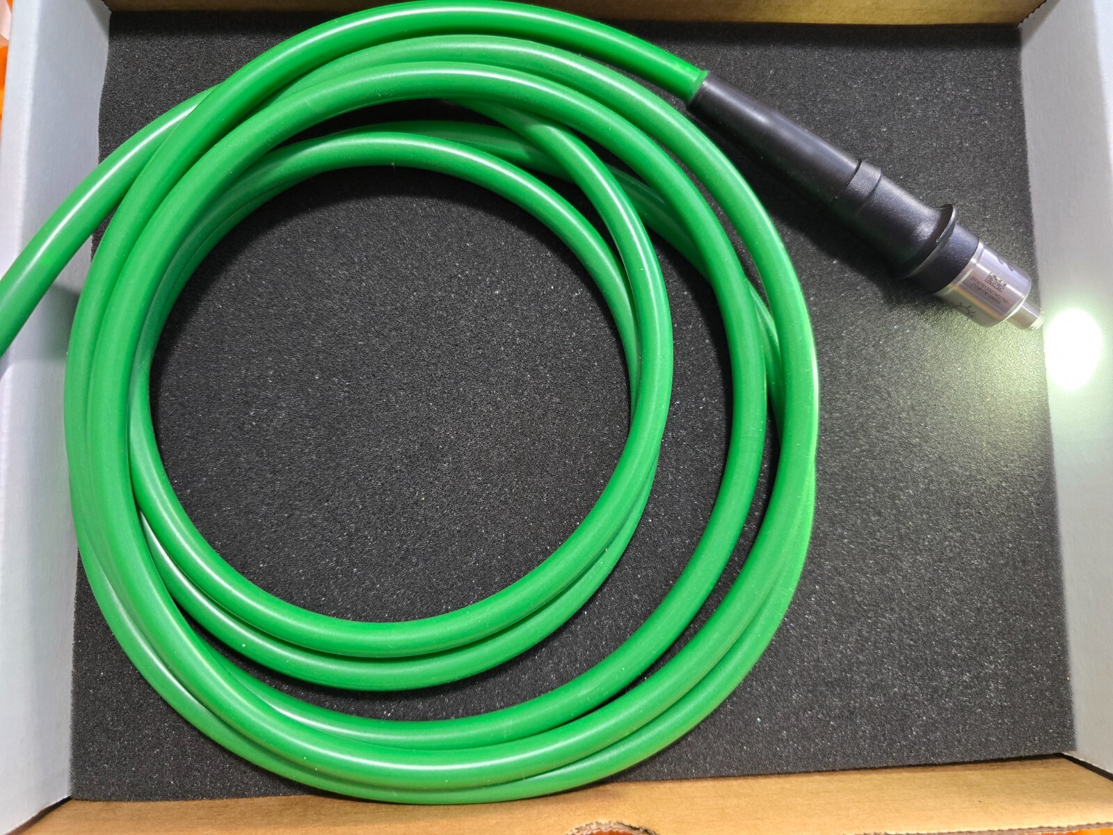 Stryker 0233-050-400 Fiber Optic Cable Green 5mm x 3.05m x 10ft