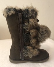 FINAL SALE  Old Navy Girls Brown Fur Boots Zip Up With Fur Pom Poms Size 5