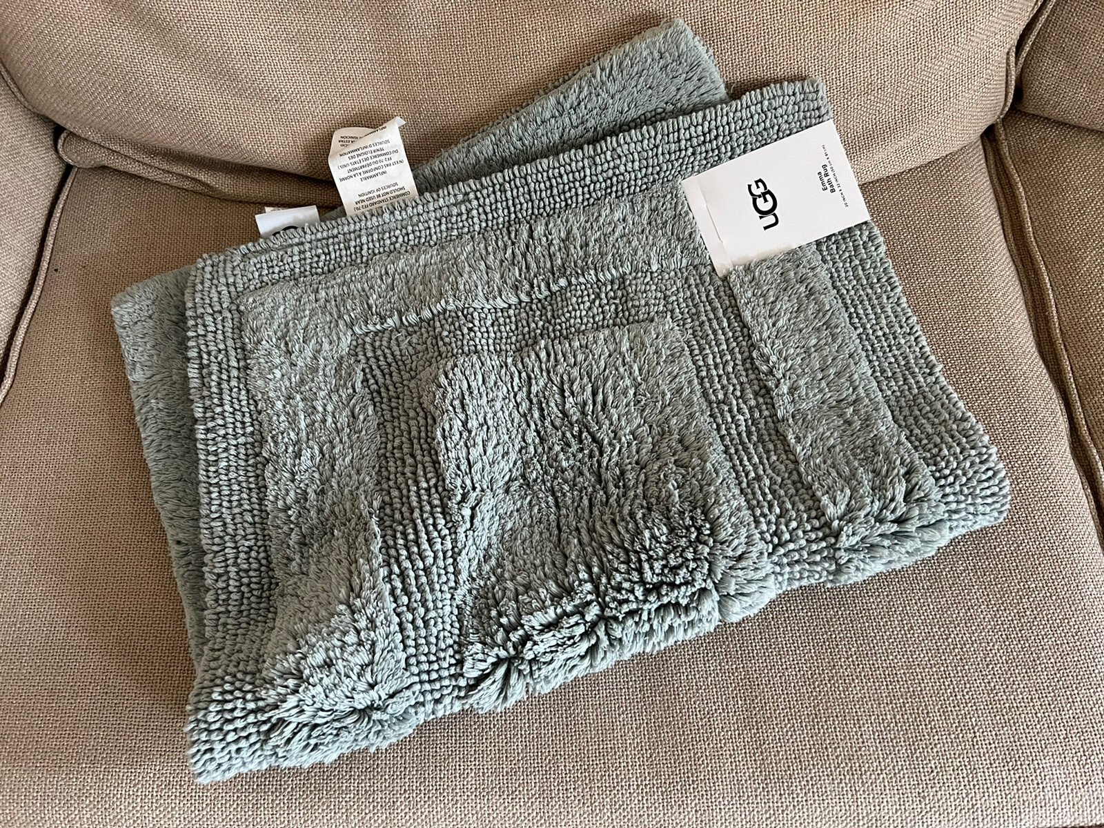 NEW! UGG EMMA BATH RUG (20in x 32in)100 COTTON OEKOTEXCOLOR Bluish